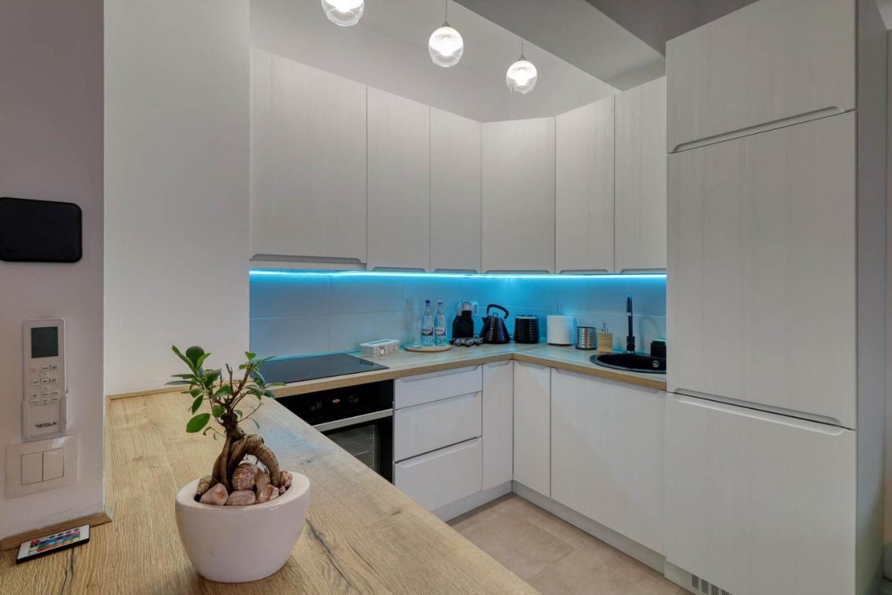 Inspiration Station: Cozy Apartment with Smart Thermostat near Ior Park Bucharest Exterior photo